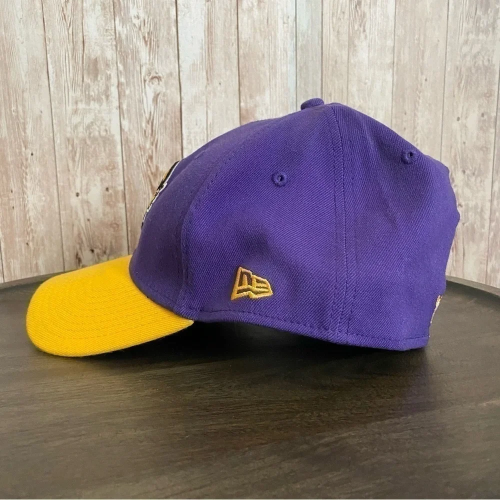 New Era 39 THIRTY Minnesota Vikings Cap Size Large/Extra Large